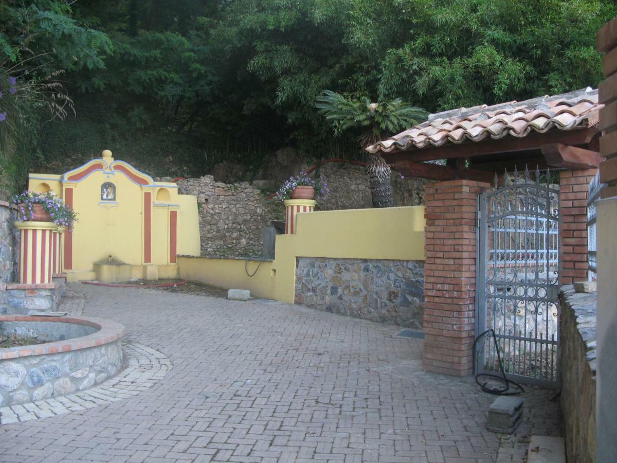 Azienda Agrituristica Le Terre Di San Leonardo Cetraro Dış mekan fotoğraf