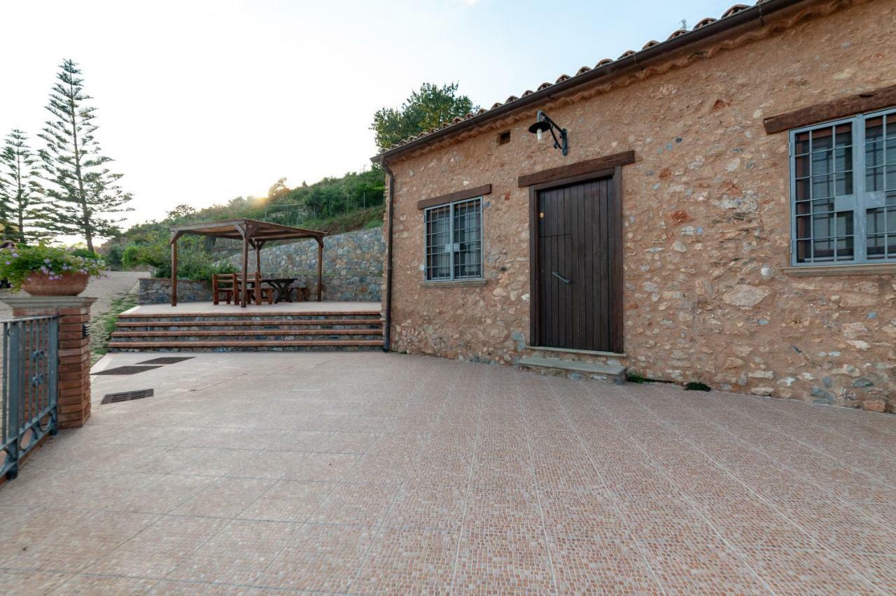 Azienda Agrituristica Le Terre Di San Leonardo Cetraro Dış mekan fotoğraf